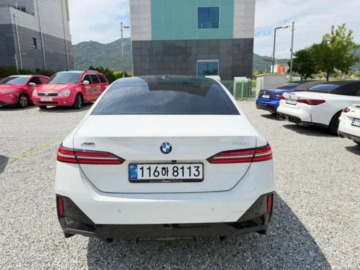 BMW 5-Series