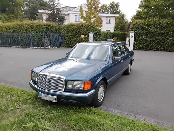 Mercedes-Benz 560