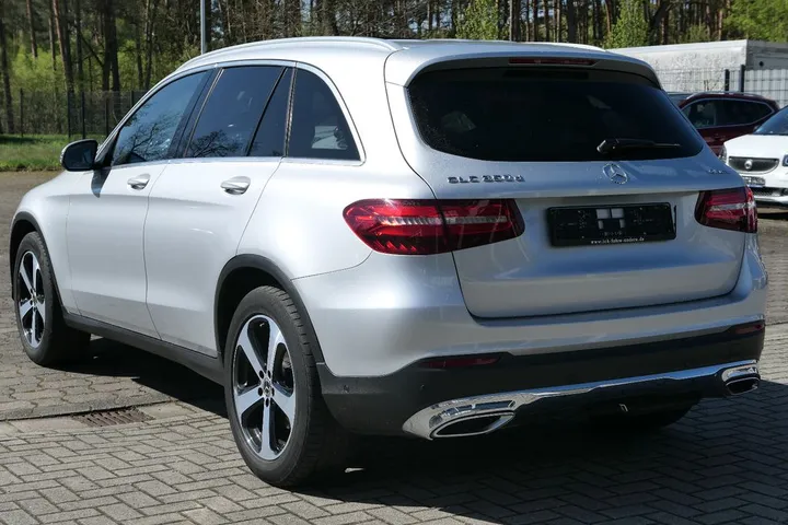 Mercedes-Benz GLC 350