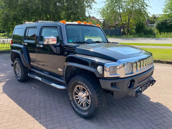 Hummer H3