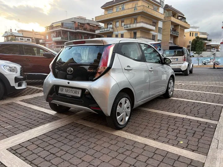 Toyota Aygo (X)