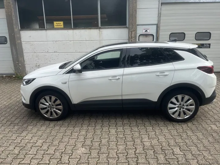 Opel Grandland (X)