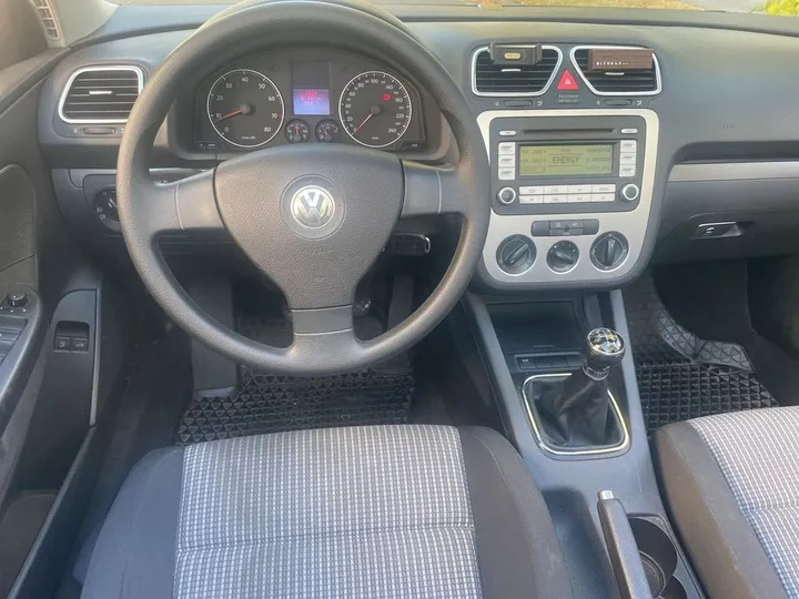Volkswagen Eos
