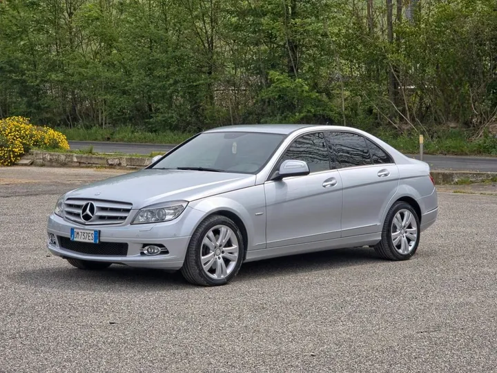 Mercedes-Benz C 320