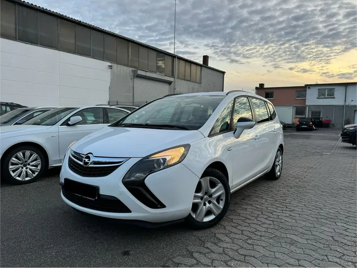 Opel Zafira Tourer