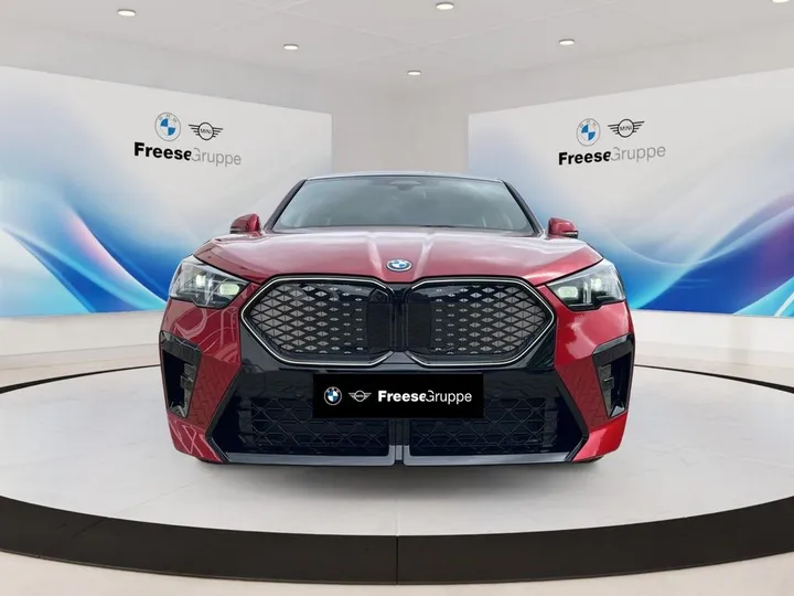 BMW iX2