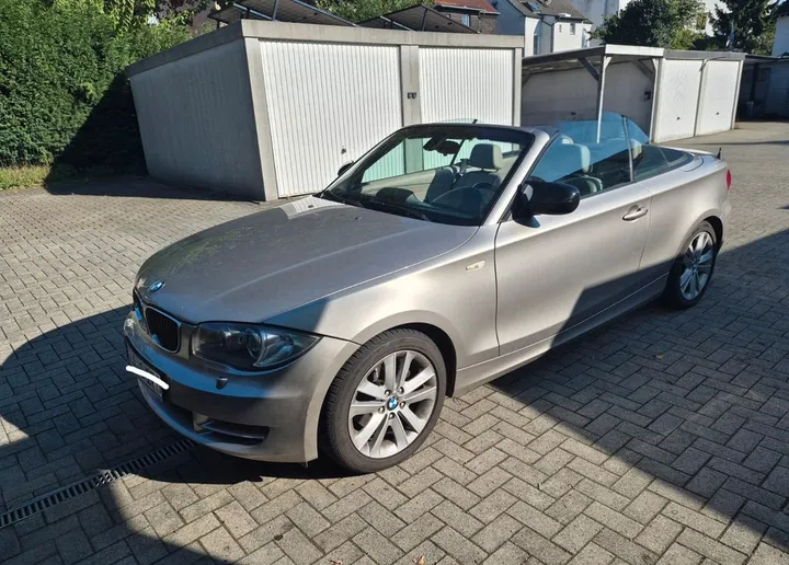 BMW 120