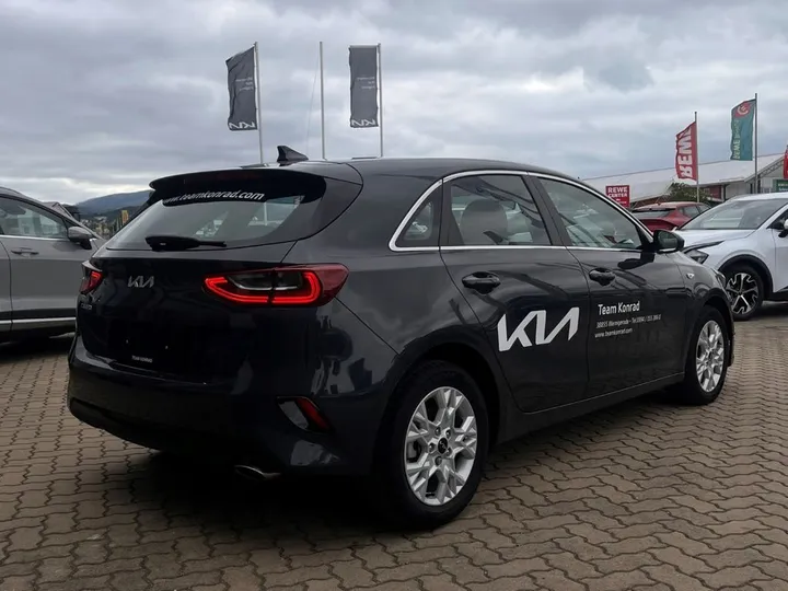 Kia cee'd / Ceed