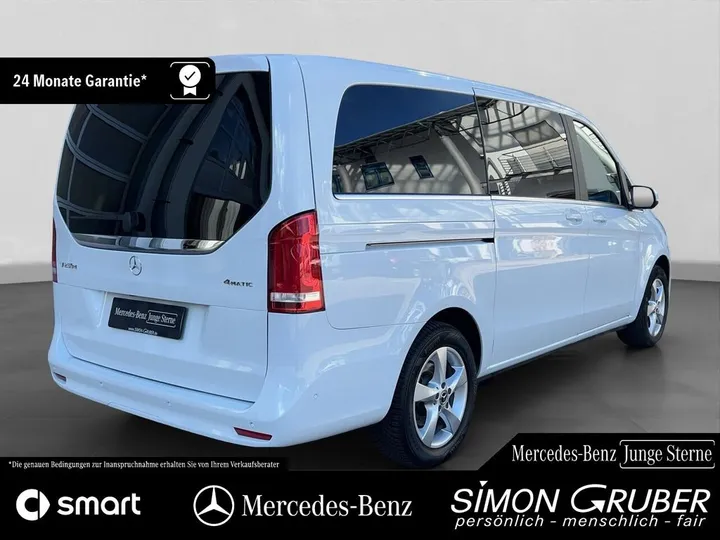 Mercedes-Benz V 250