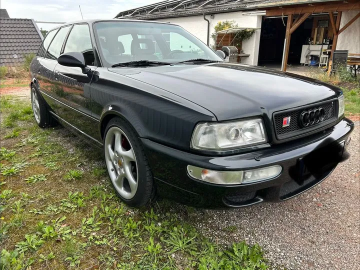 Audi RS2