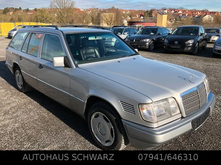 Mercedes-Benz E 250