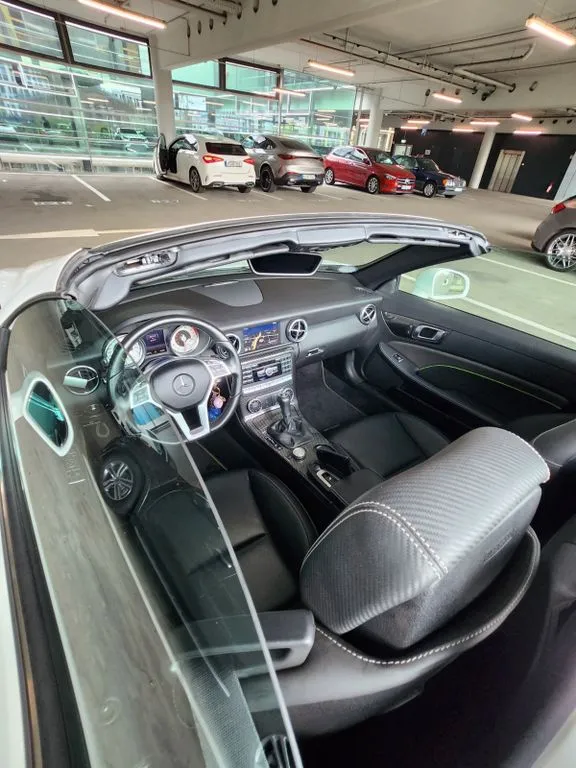 Mercedes-Benz SLK 250