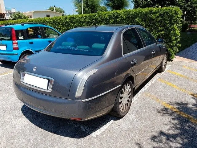 Lancia Thesis