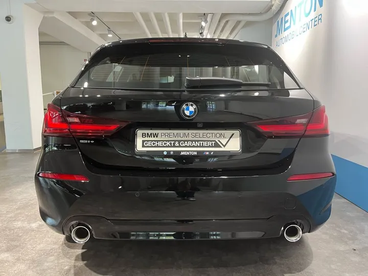 BMW 118