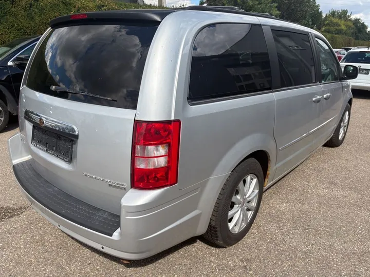 Chrysler Voyager