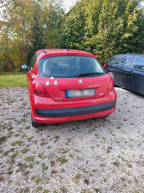 Peugeot 207