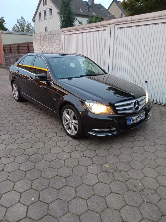Mercedes-Benz C 250