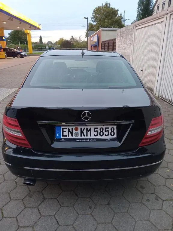Mercedes-Benz C 250