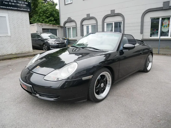 Porsche 996