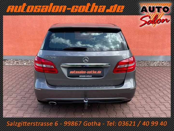 Mercedes-Benz B 200