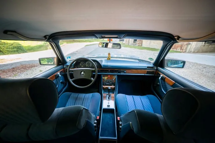Mercedes-Benz 280