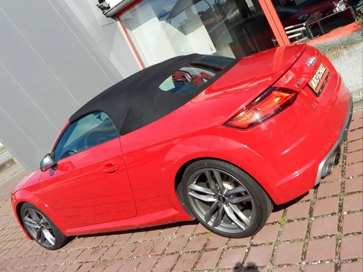 Audi TTS