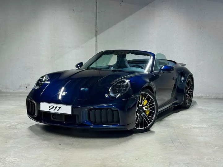 Porsche 992