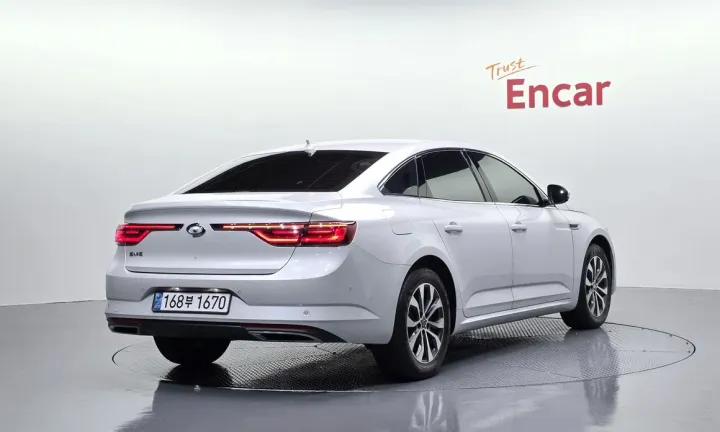 Renault-KoreaSamsung SM6