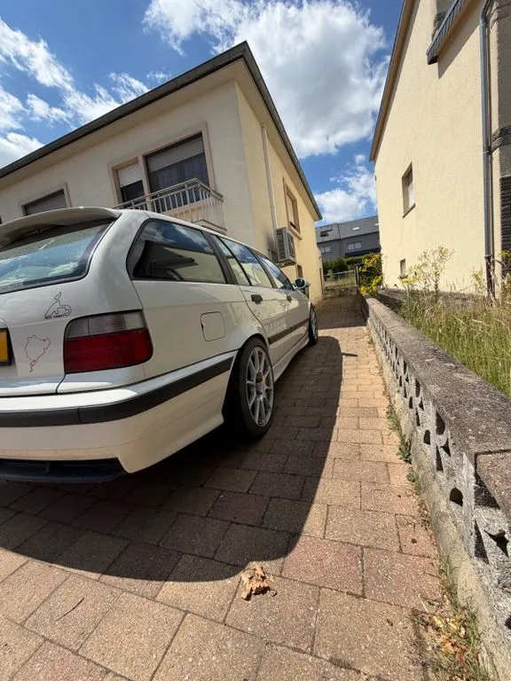BMW 340