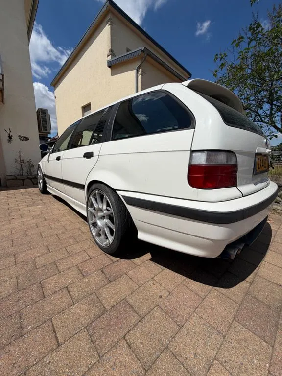 BMW 340