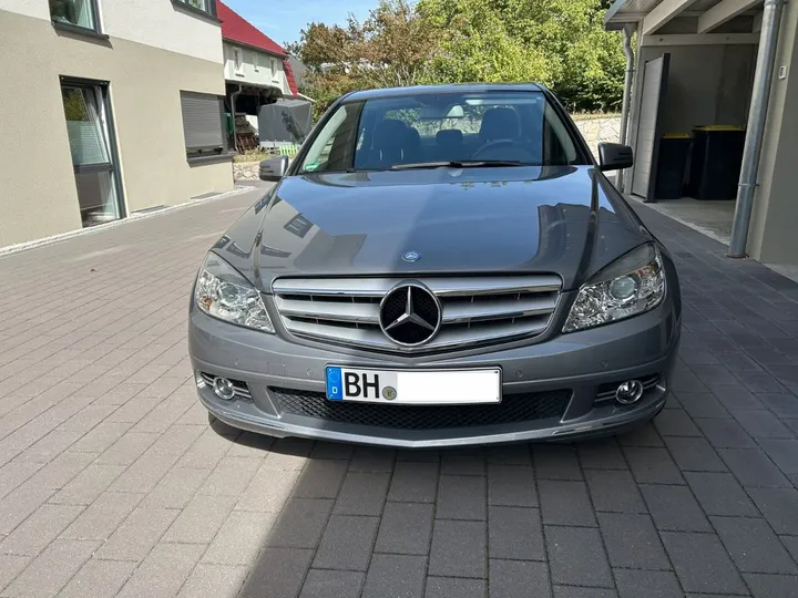 Mercedes-Benz C 180