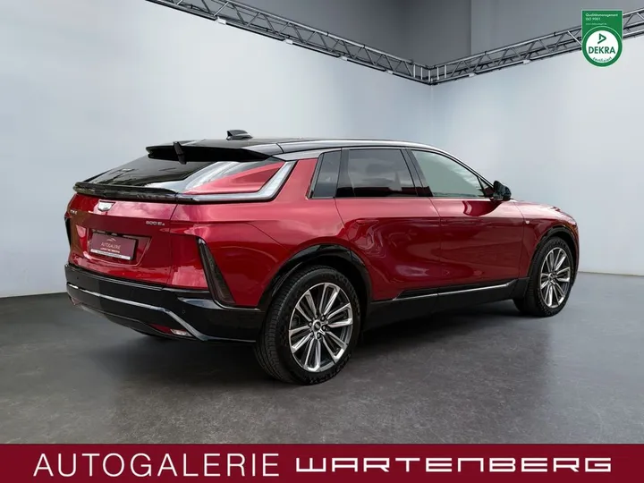 Cadillac LYRIQ