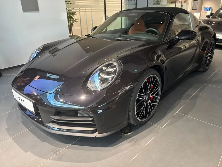Porsche 992