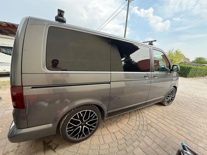 Volkswagen T5 Multivan