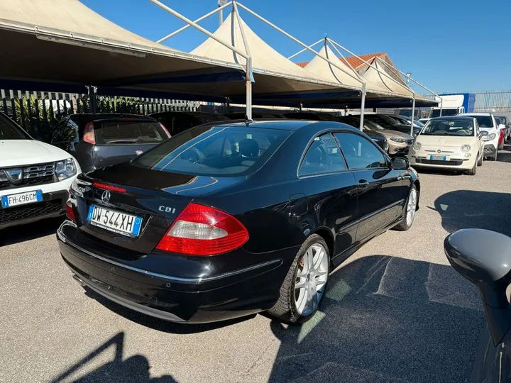 Mercedes-Benz CLK 220