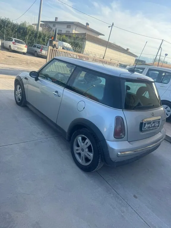 MINI One D
