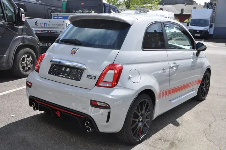 Abarth 595