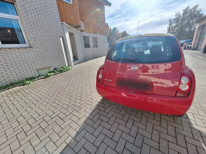 Nissan Micra