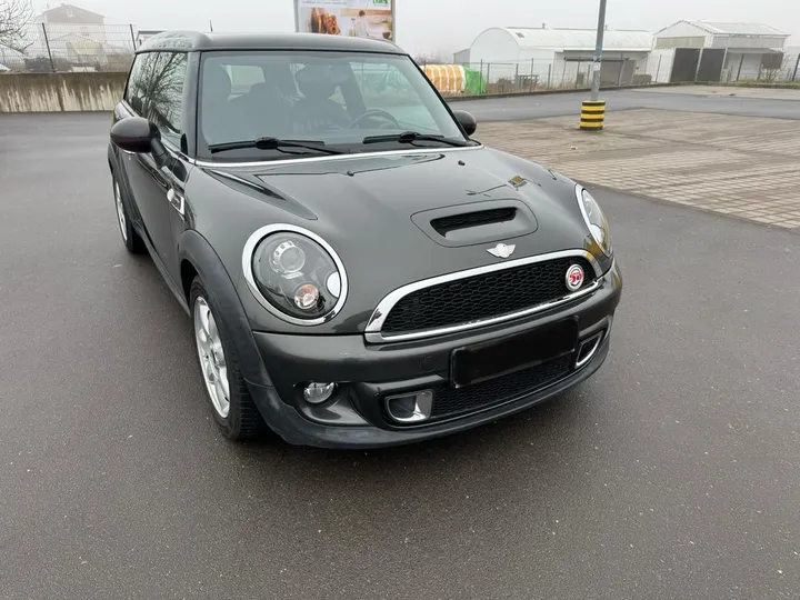 MINI Cooper S Clubman