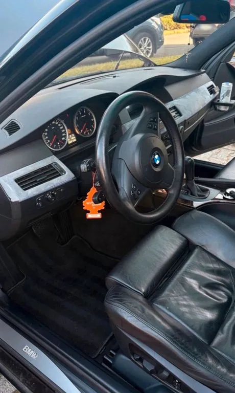 BMW 545