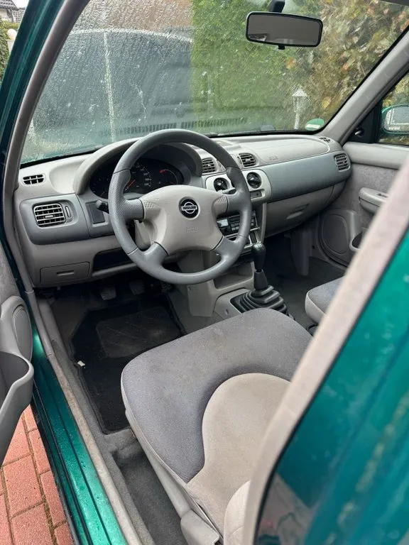 Nissan Micra