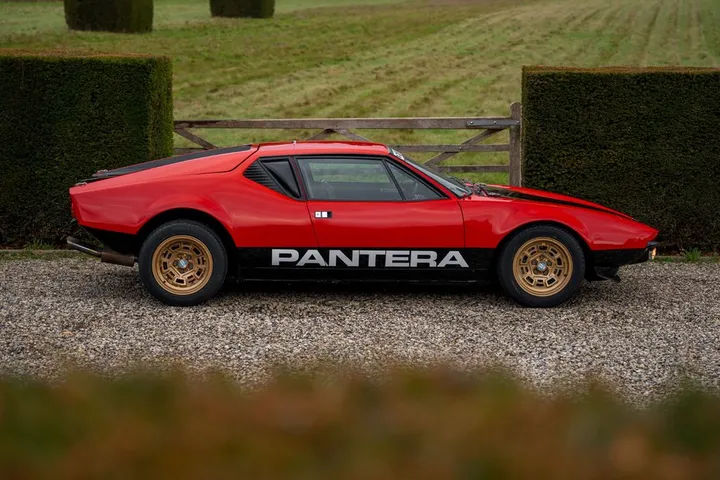 DeTomaso Pantera