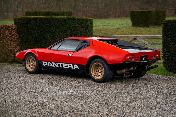 DeTomaso Pantera