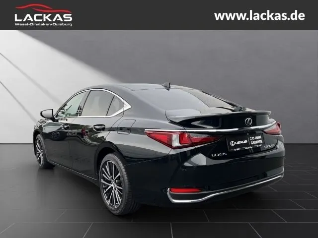 Lexus ES 300