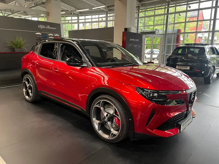 Alfa Romeo Junior