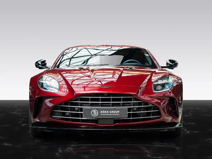 Aston Martin V8 Vantage