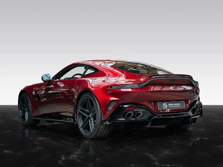 Aston Martin V8 Vantage