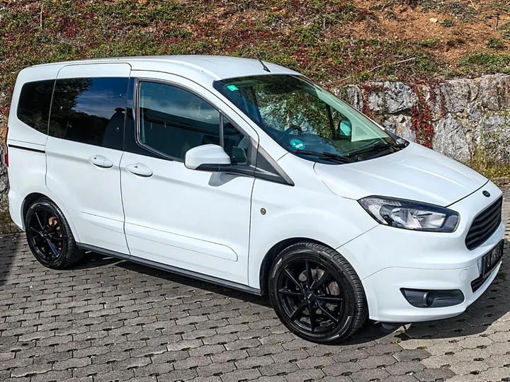 Ford Tourneo Courier