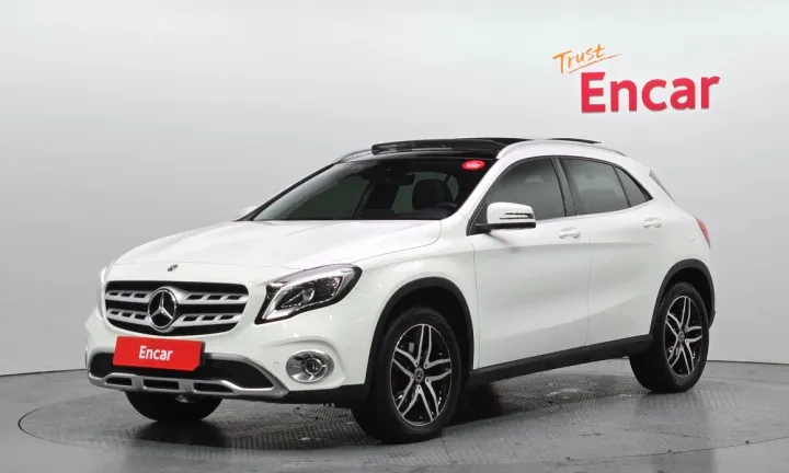 Mercedes-Benz GLA-Class