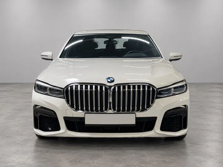 BMW 730